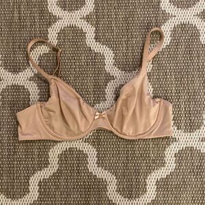Victoria’s Secret body by Victoria unlined Demi bra, size 38B